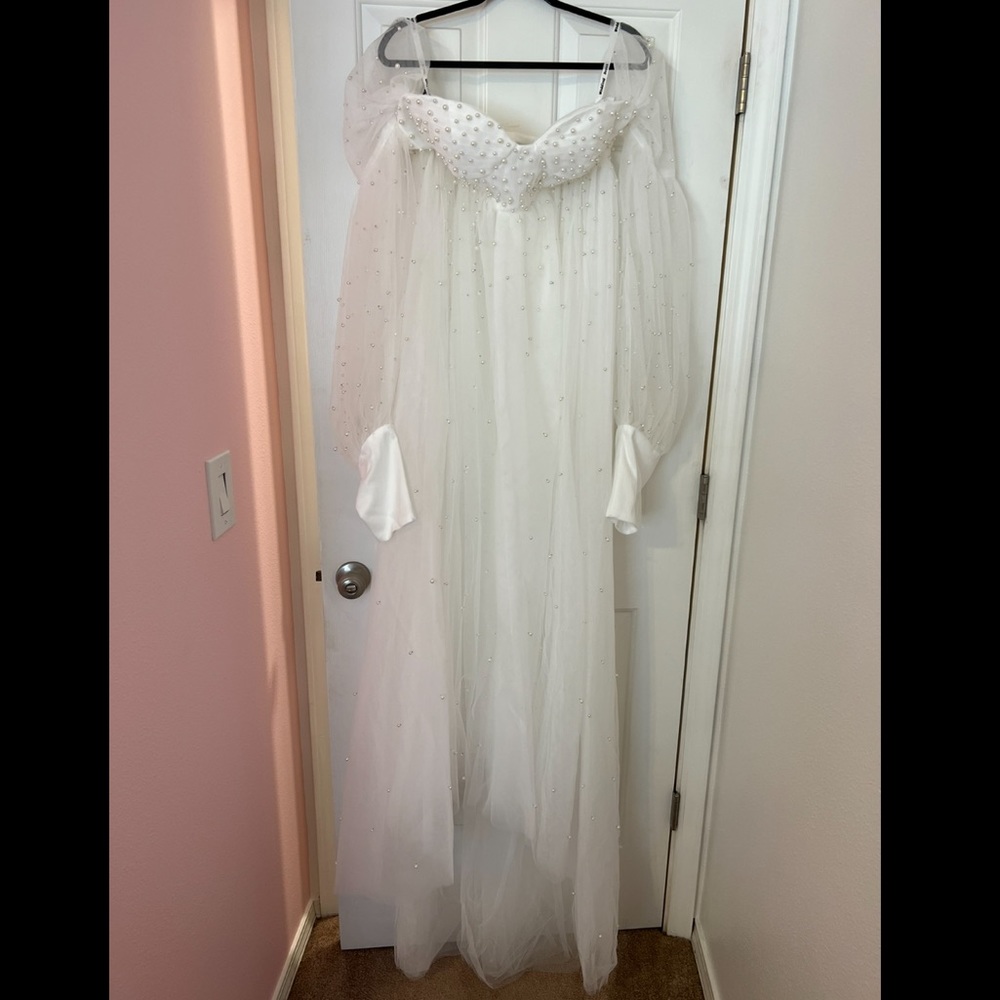 White sheer tulle pearl maternity photoshoot dress